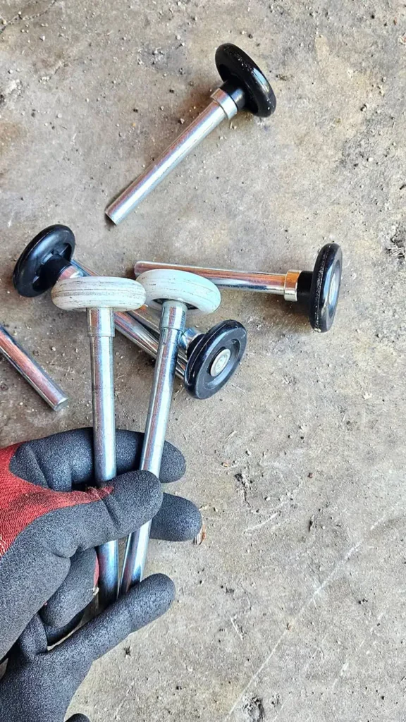 Garage Door Roller Replacement and Repair- Expert Service